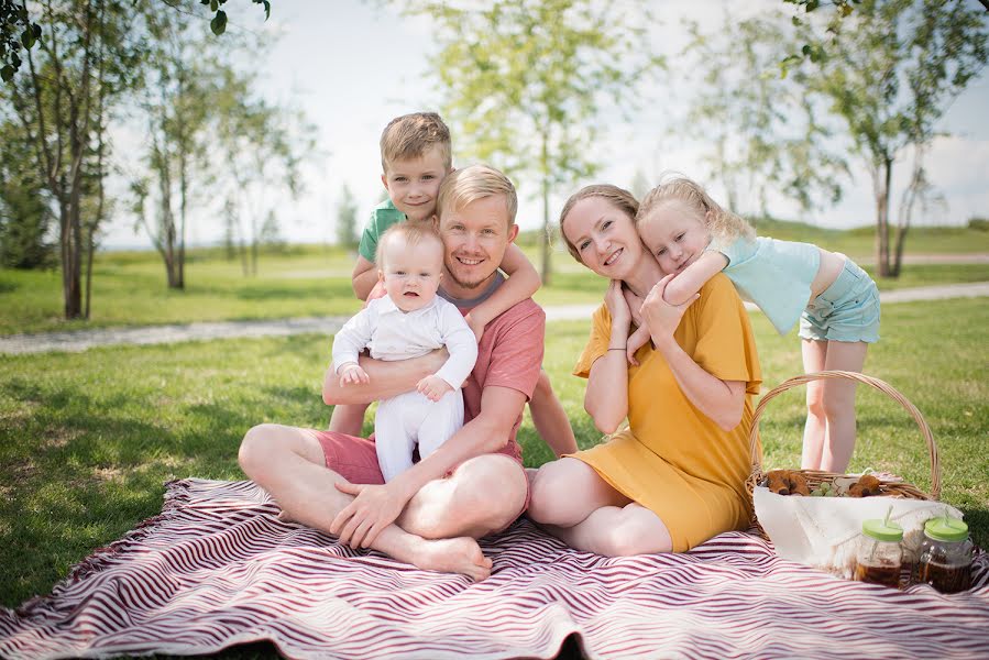 Huwelijksfotograaf Lilya Solopova (solopova). Foto van 27 maart 2023