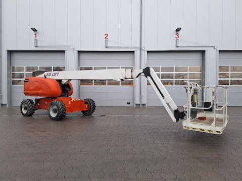 Picture of a JLG 660SJ