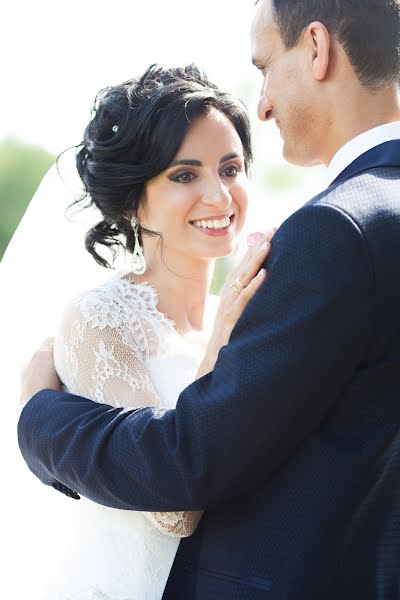 Fotografo di matrimoni Zhanna Staroverova (zhannasta). Foto del 25 novembre 2017