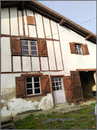 maison à Urcuit (64)