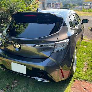 カローラスポーツ ZWE213H