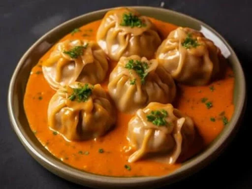 Veg Gravy Momos