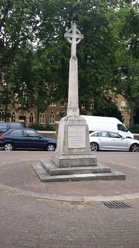 Isleworth Cenotaph War Memorial