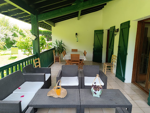 House with terrace 2