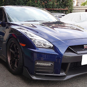 NISSAN GT-R R35