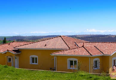 Villa avec piscine et terrasse 9