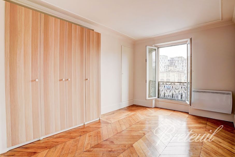 Vente appartement 3 pièces 49 m² à Paris 17ème (75017), 540 000 €