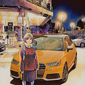 S1 ハッチバック