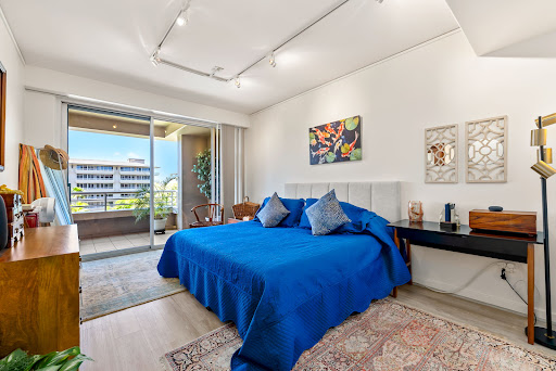 Apartment with terrace and pool 5
