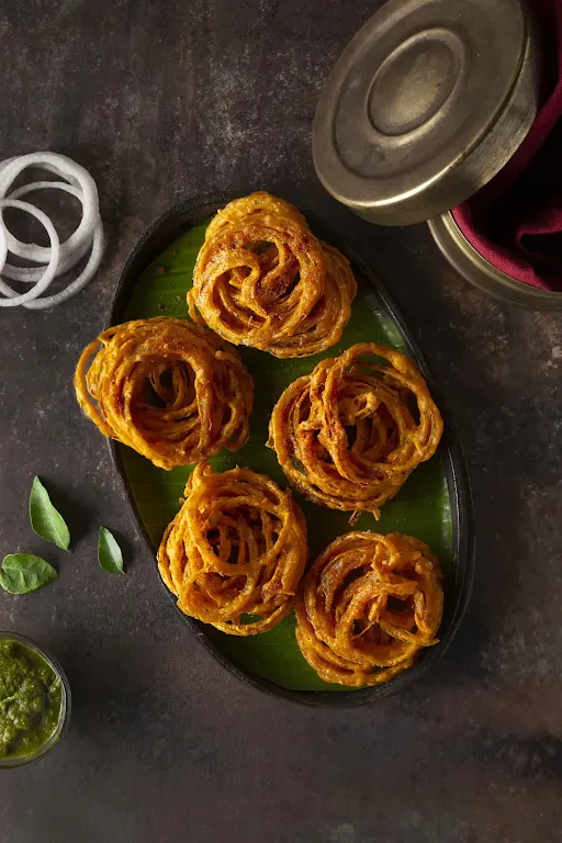 Kanda Bhajiya