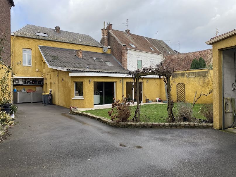 Vente maison 10 pièces 170 m² à Saint-Saulve (59880), 336 000 €