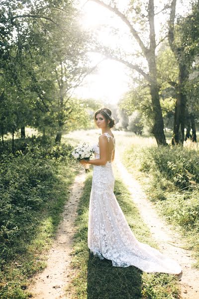 Wedding photographer Zhanna Kleckaya (zhanusya). Photo of 26 April 2022