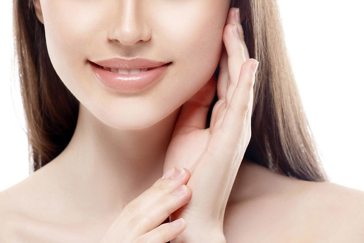 Cách chăm sóc da nhạy cảm tại nhà