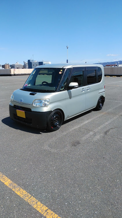 タントの鉄チン・引っ張り・今日もお疲れ様です・洗車・駐車場に関するカスタム事例の投稿画像1枚目