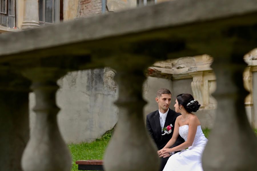 Wedding photographer Erik Imrovič (fotoimrovic). Photo of 10 April 2019