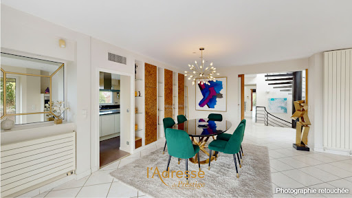 Property with pool 4