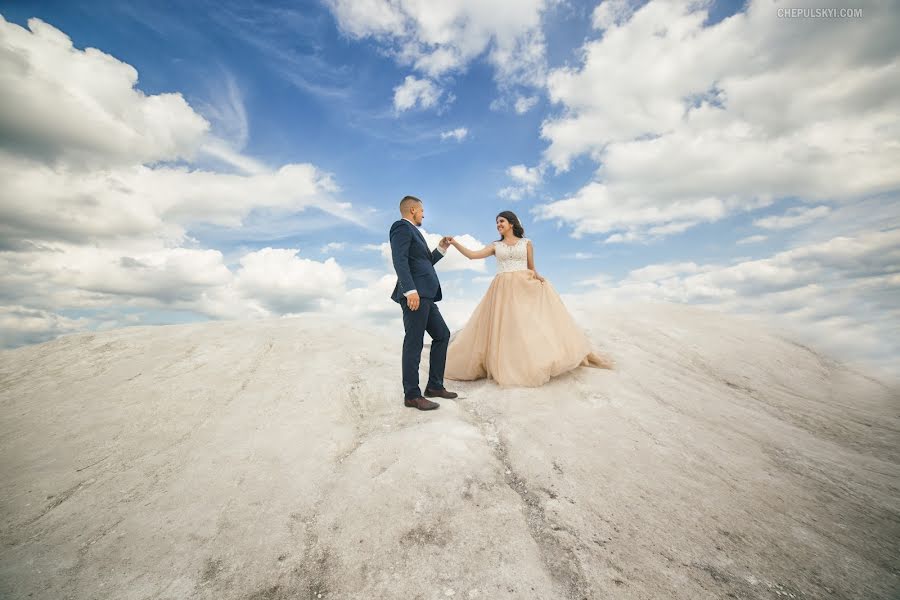 Fotógrafo de casamento Sergey Chepulskiy (chepulskyi). Foto de 3 de janeiro 2021