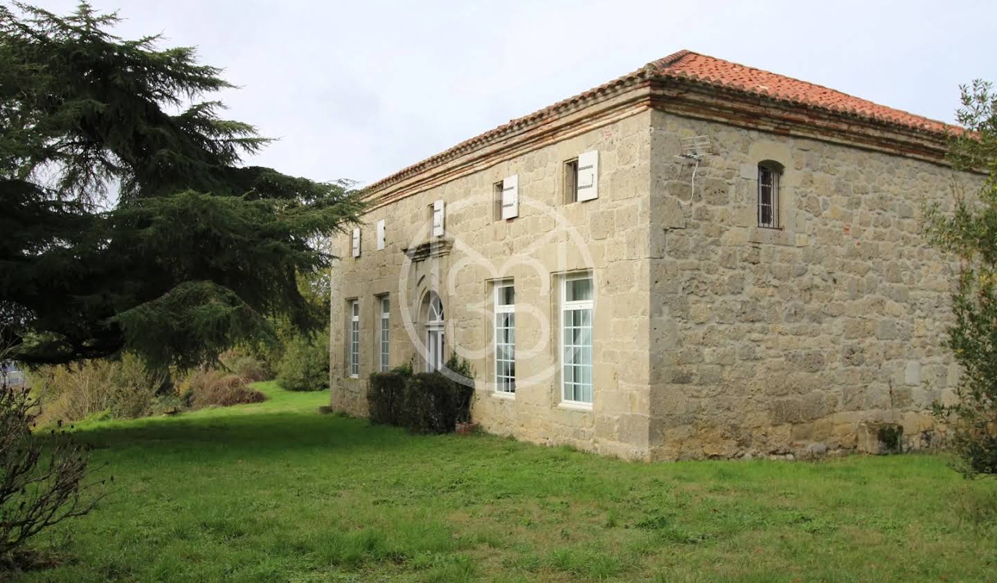 Propriété avec piscine Agen