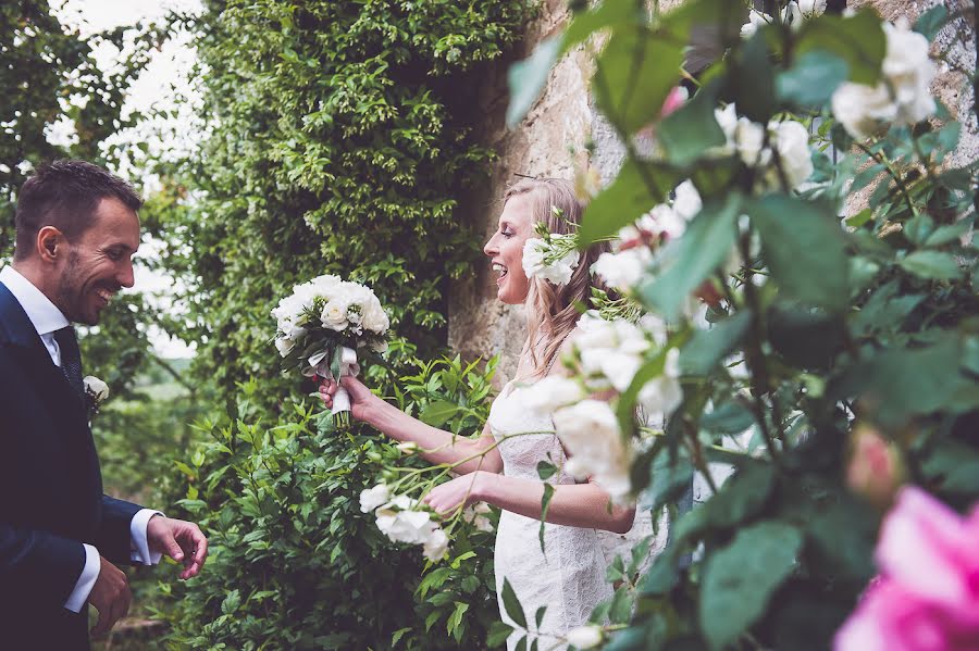 Fotografo di matrimoni Tiziana Nanni (tizianananni). Foto del 20 ottobre 2017