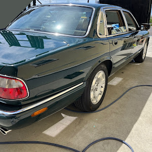 XJ J13KB