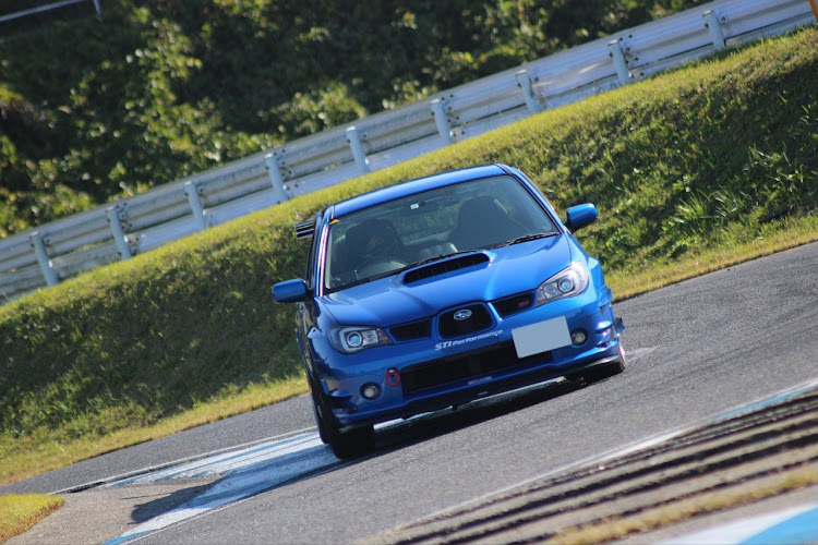 インプレッサ WRX STIの茂原ツインサーキット・走行会・遅すぎ…・インナーフェンダーぶっ飛んだ・千葉フォルニアに関するカスタム事例の投稿画像2枚目