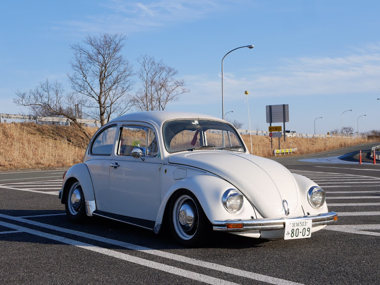 タイプⅠ　ビートルのレッドメモリー・エムズガレージ・DIY・車高調整に関するカスタム事例の投稿画像1枚目