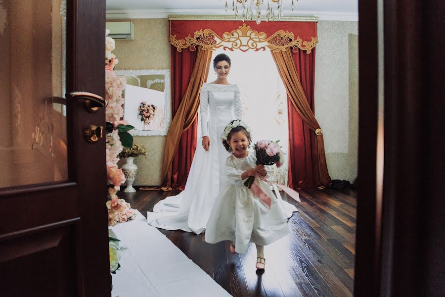 Fotografo di matrimoni Aydemir Dadaev (aydemirphoto). Foto del 19 marzo 2020