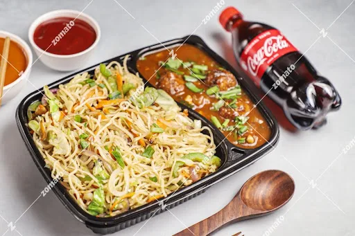 Veg Chowmein + Veg Manchurian(4 Pcs) + Soft Drink (250 Ml) Combo.