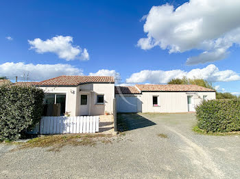 maison à Le Perrier (85)