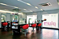 Plum Salon photo 1