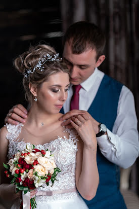 Fotógrafo de casamento Elena Babinceva (comilfo19). Foto de 3 de setembro 2019