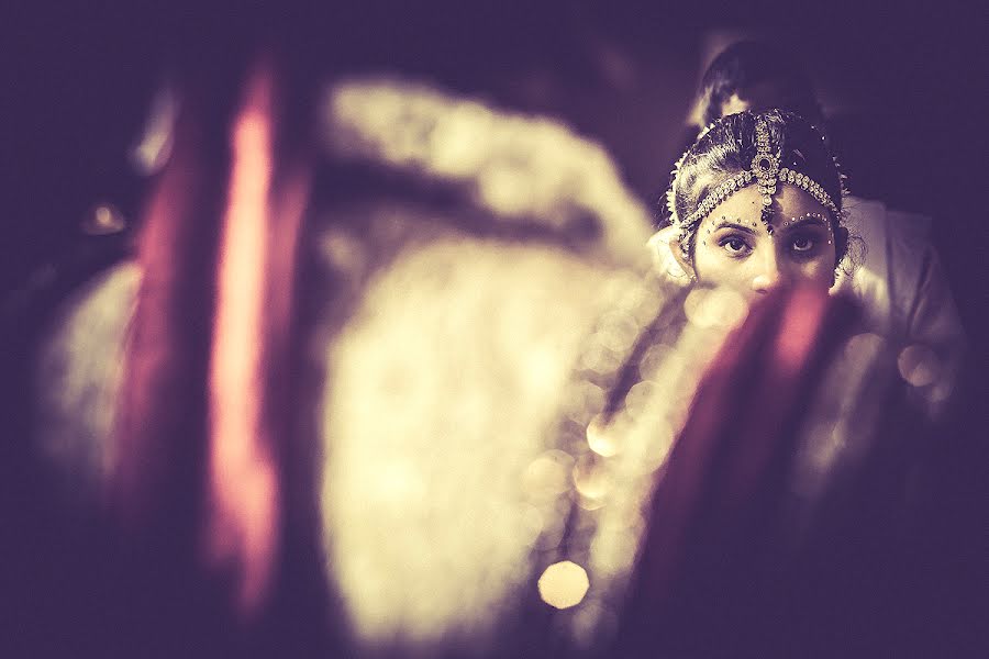 Fotógrafo de casamento Arunava Chowdhury (arunavachowdhur). Foto de 14 de junho 2015