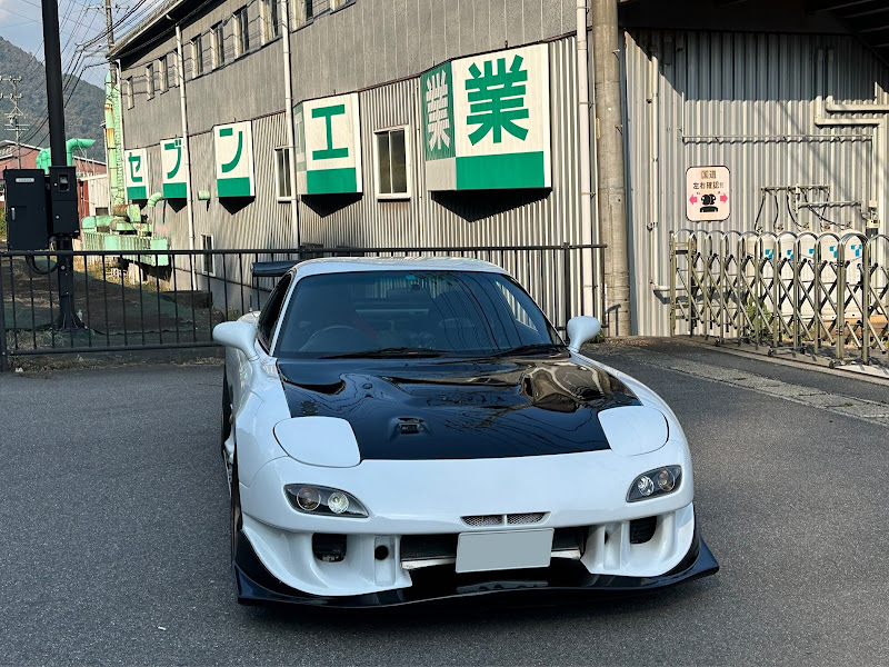 新品未使用ですrx7 fd3s 新品 純正 後期 フロントリップ 左右両方