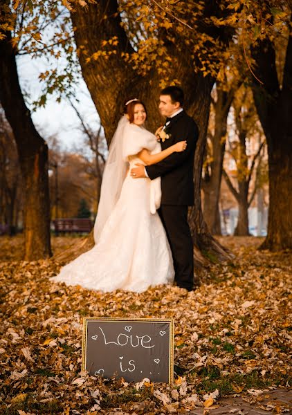 Wedding photographer Elena Valebnaya (helenv). Photo of 15 February 2014