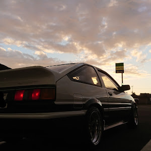 カローラレビン AE86