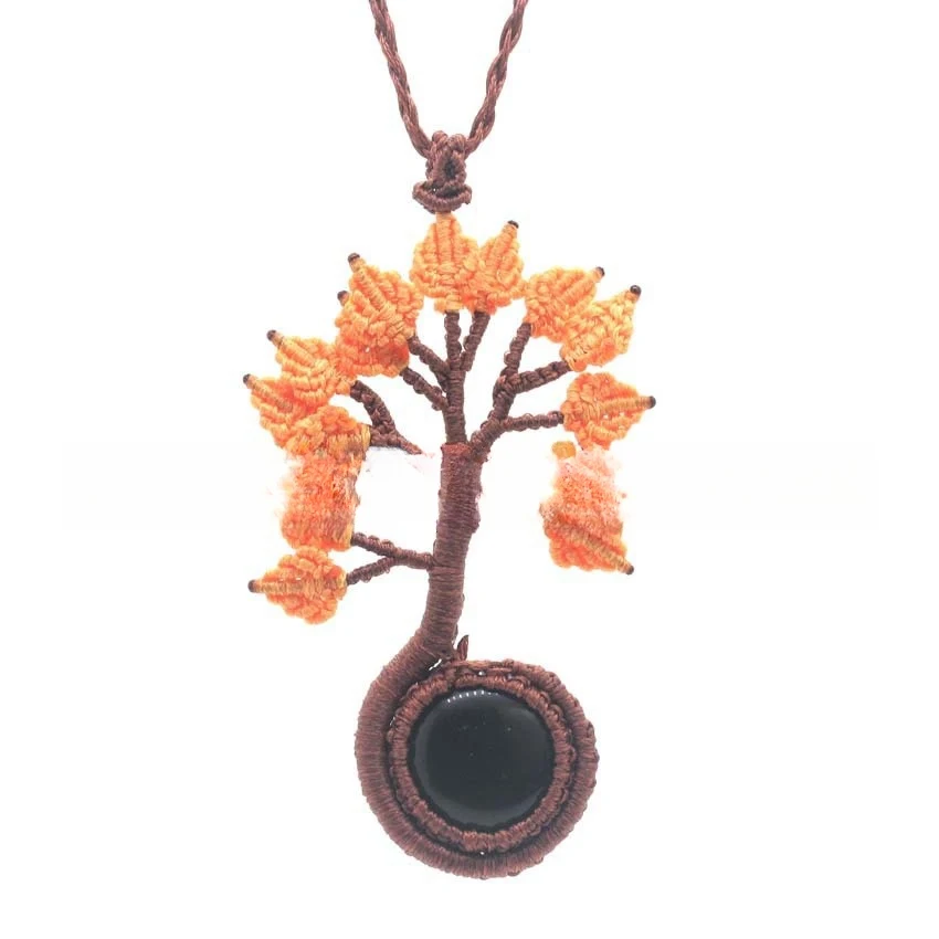 Ciondolo Albero della Vita rotondo in cristallo naturale, tessuto a mano, moda. Porta fortuna e connessione spirituale.
