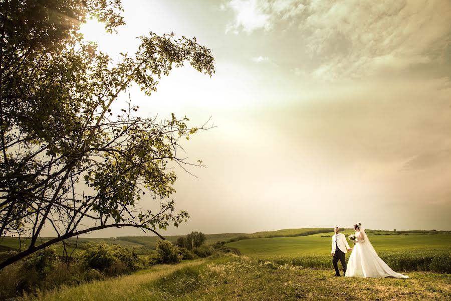 Fotógrafo de casamento Rolea Bogdan (roleabogdan). Foto de 27 de setembro 2023