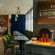 眺吧餐酒館 The Lookout Bistro & Bar