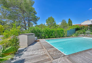 House with pool and terrace 10