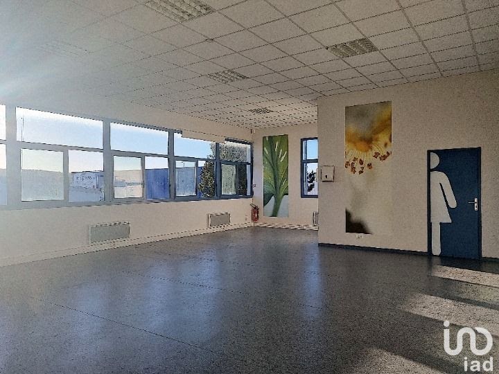 Vente locaux professionnels  310 m² à Orgeval (78630), 790 000 €