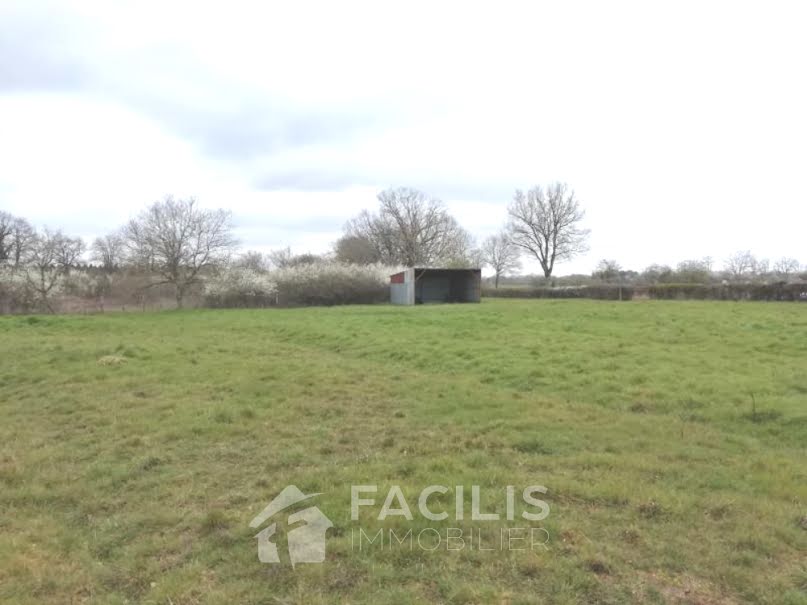 Vente terrain  2210 m² à Mornay-sur-Allier (18600), 10 000 €