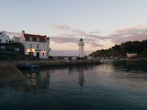 Le Second Phare Vert Du Port De Sauzon