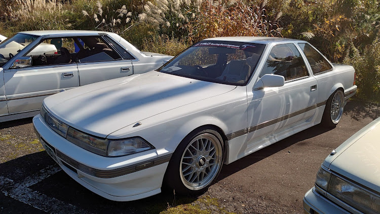 セドリックシーマの北海道ハチマルカーミーティング・シーズンラストスパート・80年代・旧車・Sexy☆Racingに関するカスタム事例の投稿画像5枚目
