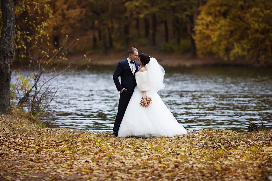 Wedding photographer Vadim Ryabovol (vadimkar). Photo of 8 March 2016