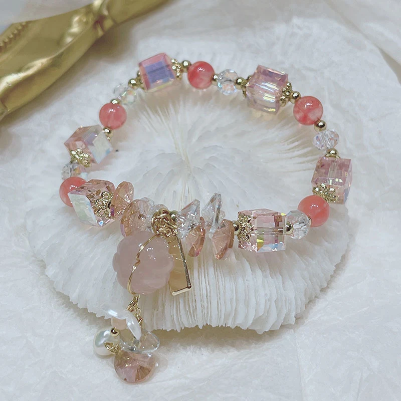 Damen Armband Frühling und Sommer Super Fairy Blumenfee Kristall, ein bezauberndes Accessoire für einen femininen Look.