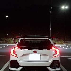 シビック FK7