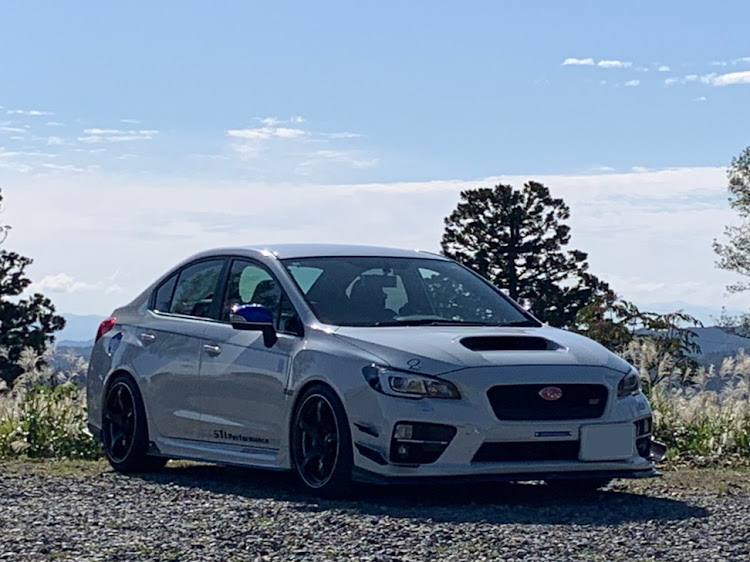 WRX STIのみんなのお気に入り芳香剤が見たい・オフ会・いつもイイネ&コメントありがとうございます🙇‍♂️に関するカスタム事例の投稿画像1枚目