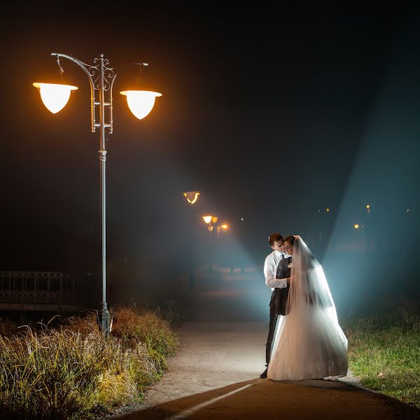 Fotógrafo de casamento Igor Melnik (edgardi). Foto de 25 de junho 2021