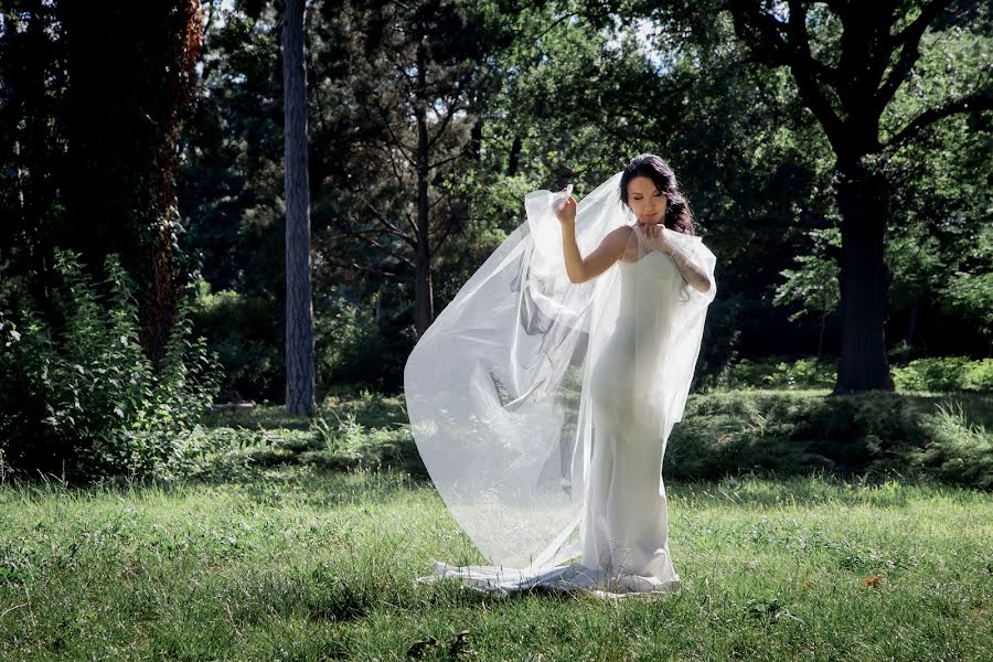 Fotografo di matrimoni Mayya Belokon (beemaya). Foto del 31 luglio 2017