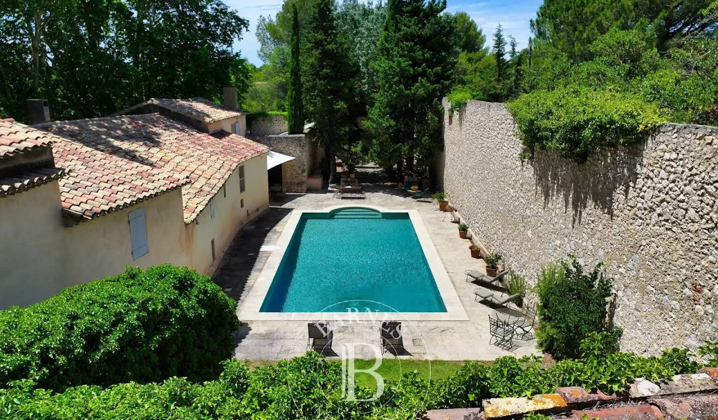 Propriété avec piscine et jardin Aix-en-Provence